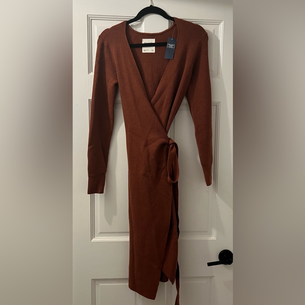 Abercrombie & Fitch MIDI V neck sweater dress - paprika size SMALL